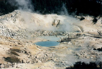 Lassen4.jpg (37722 bytes)